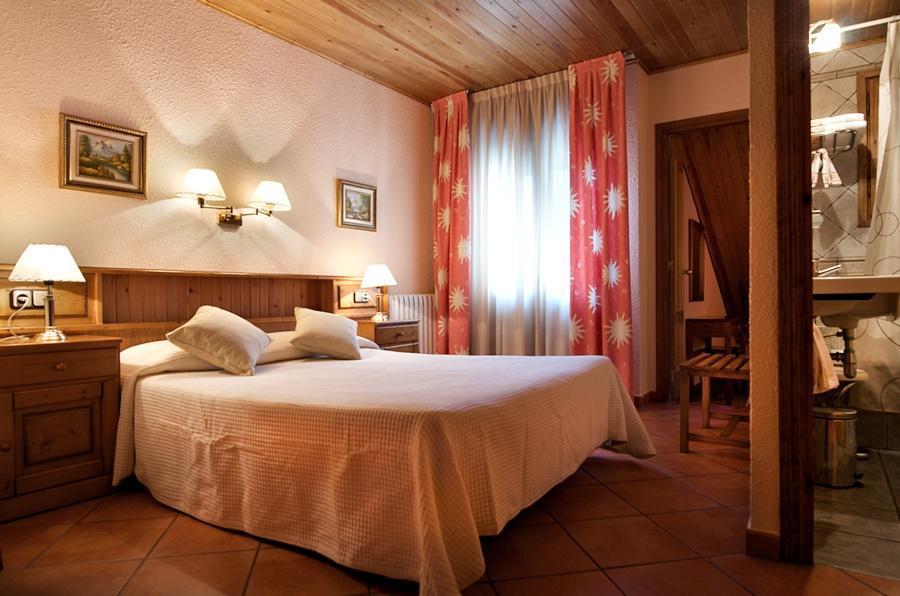 Hotel Pey Bohí Kültér fotó